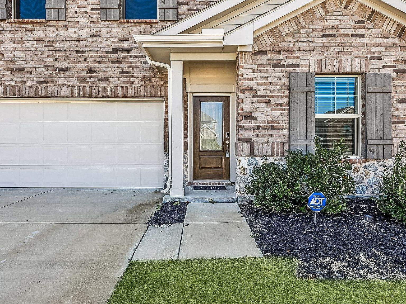 1303 Cress Garden Ln Forney, TX 75126 - Thumbnail 3