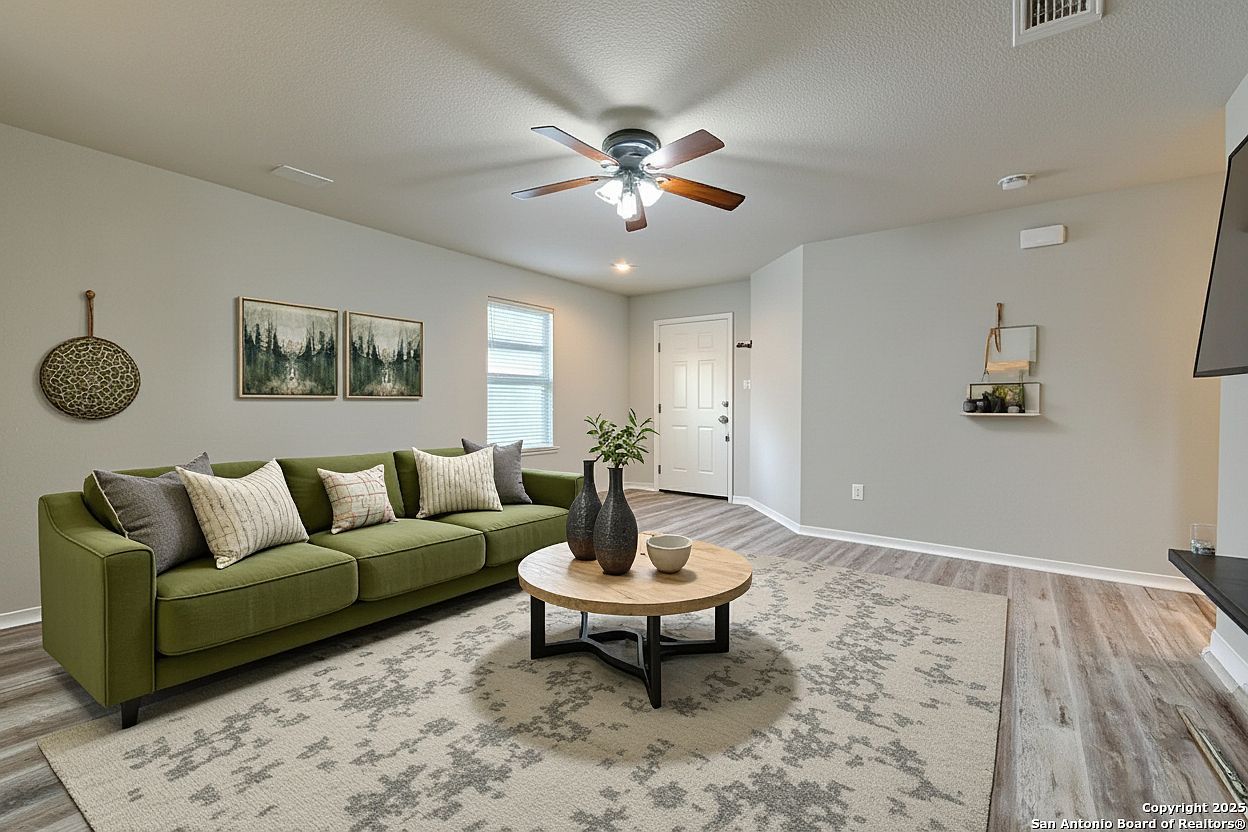 6711 Terra Ark Vw Converse, TX 78109 - Thumbnail 3