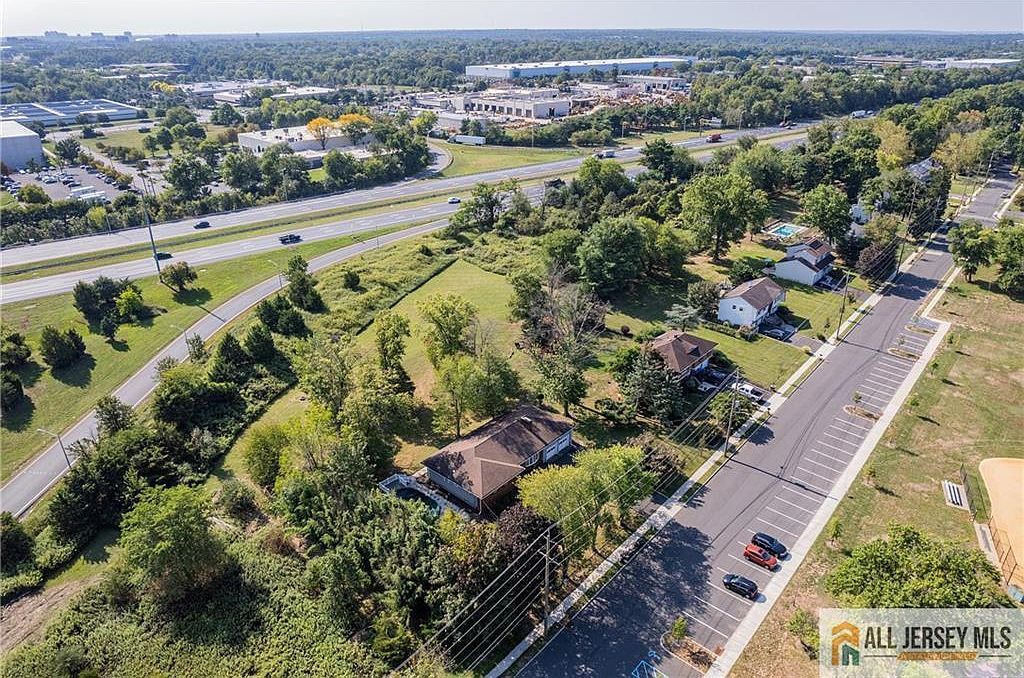 41 3rd Ave Piscataway, NJ 08854 - Thumbnail 3