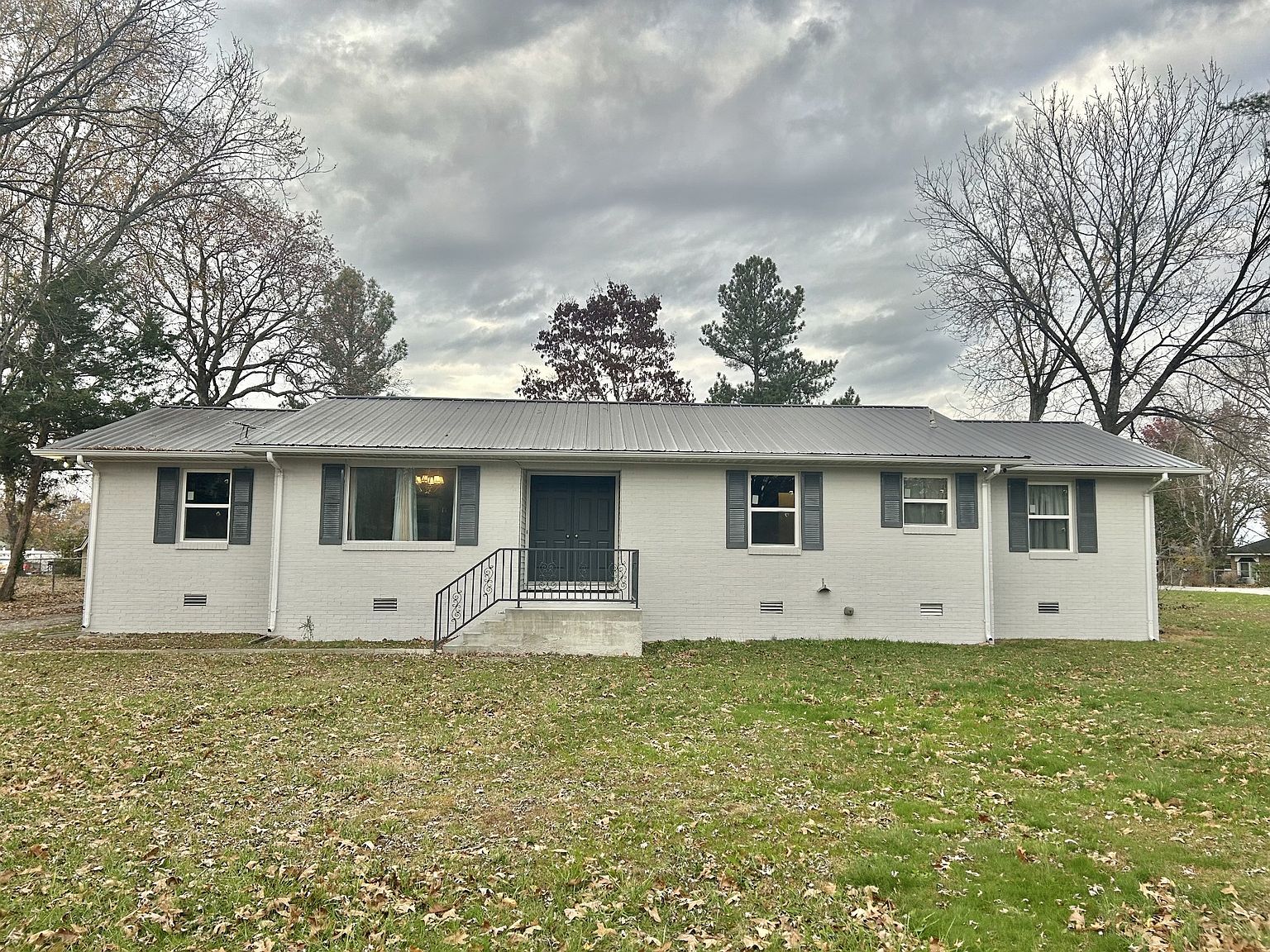 1307 Edgewood Dr Manchester, TN 37355 - Thumbnail 3