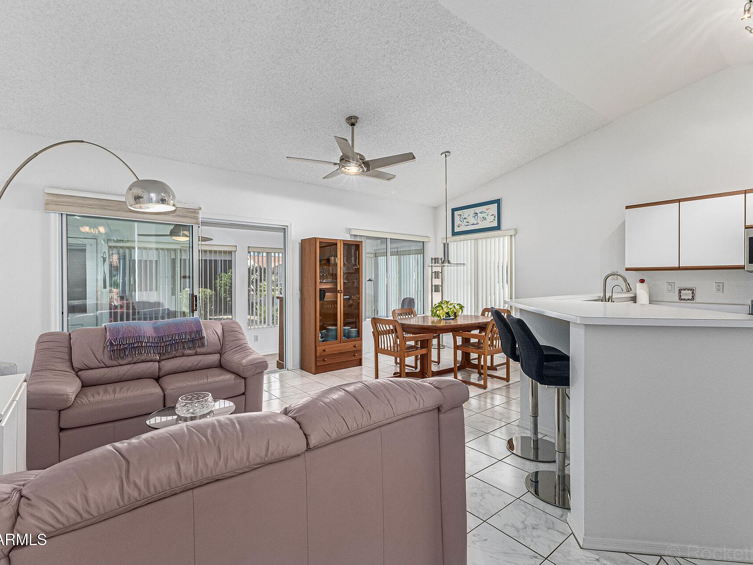 1882 E Colonial Dr Chandler, AZ 85249 - Thumbnail 3