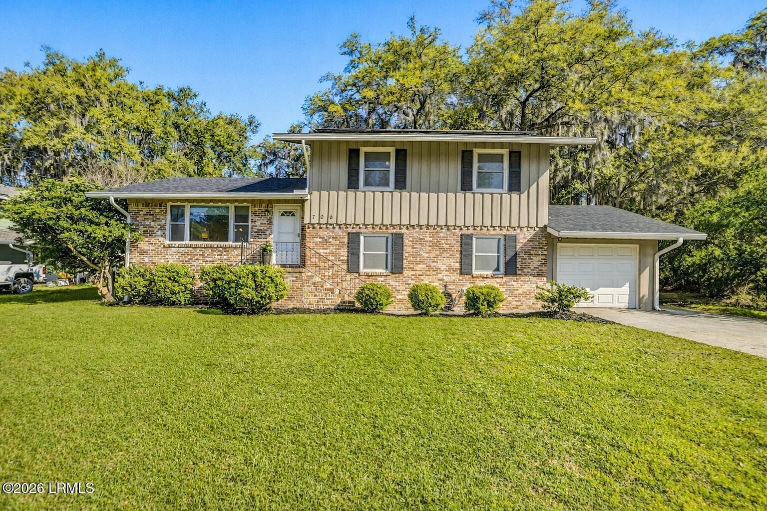 706 Jane Way Beaufort, SC 29902 - Thumbnail 3