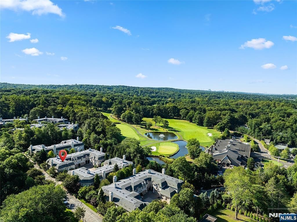 311 Bellaire Dr Demarest, NJ 07627 - Thumbnail 3