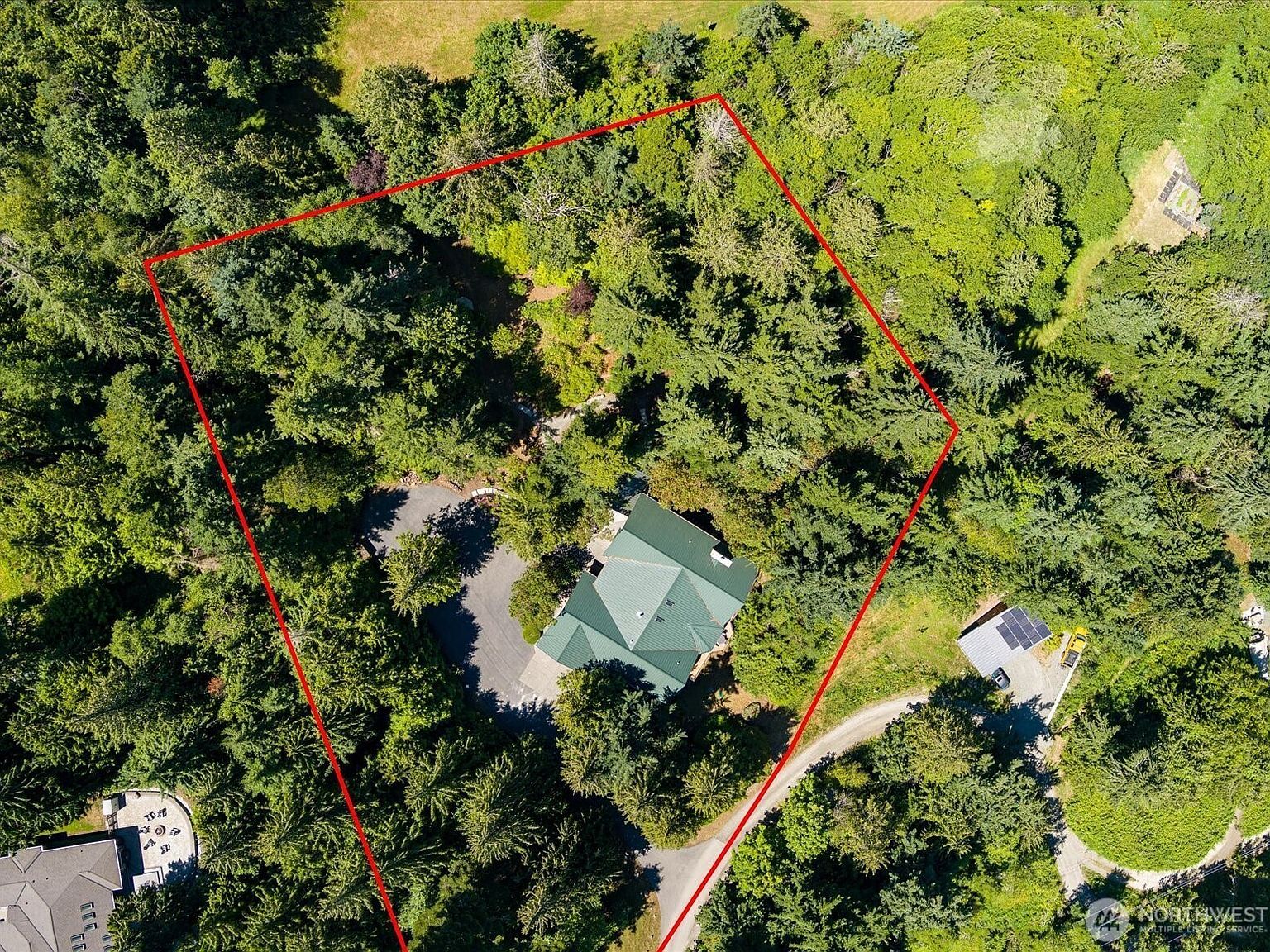 11724 Hummingbird Ln Anacortes, WA 98221 - Thumbnail 3