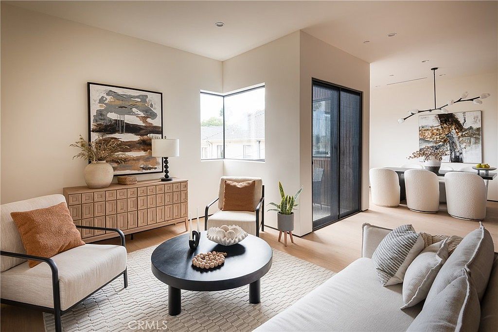 2221 W Starview Ln Los Angeles, CA 90026 - Thumbnail 3