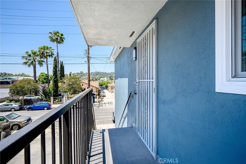 327 S Avenue 57 Los Angeles, CA 90042 - Thumbnail 3