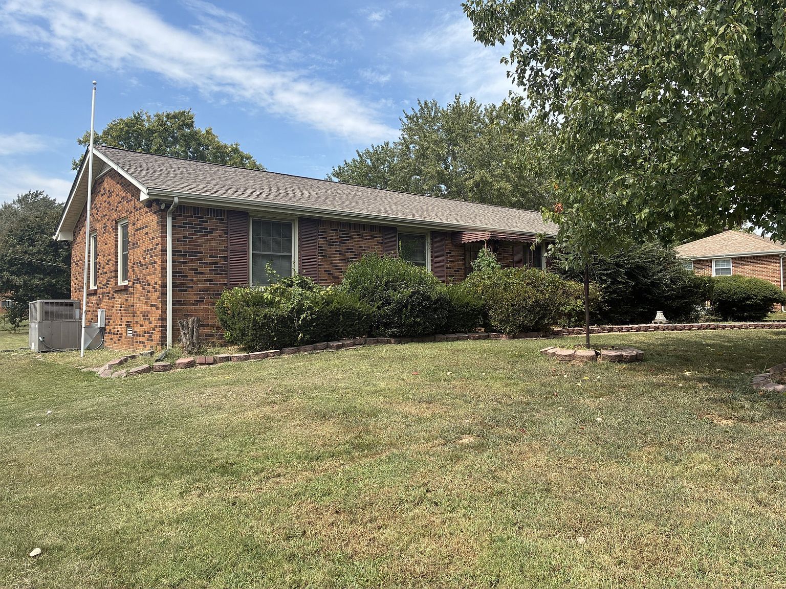 1886 Old Trenton Rd Clarksville, TN 37040 - Thumbnail 3