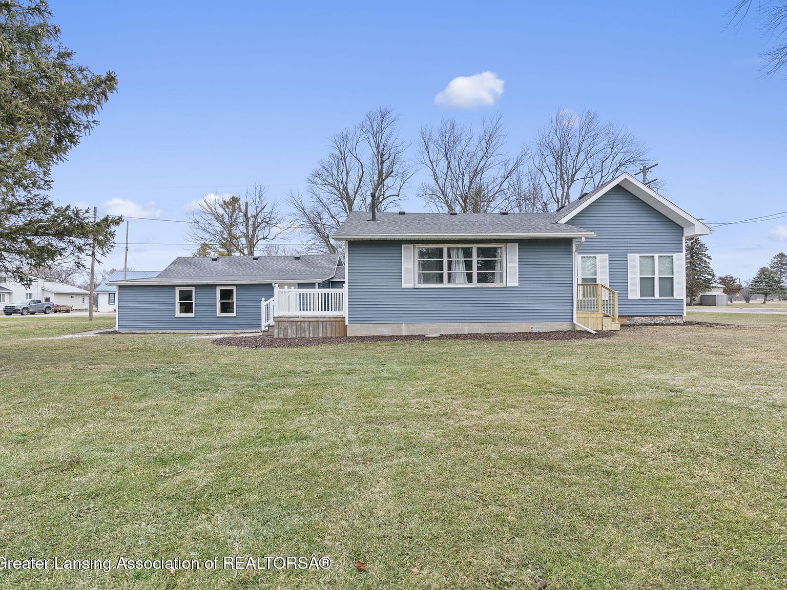 217 N 3rd St Bannister, MI 48807 - Thumbnail 3