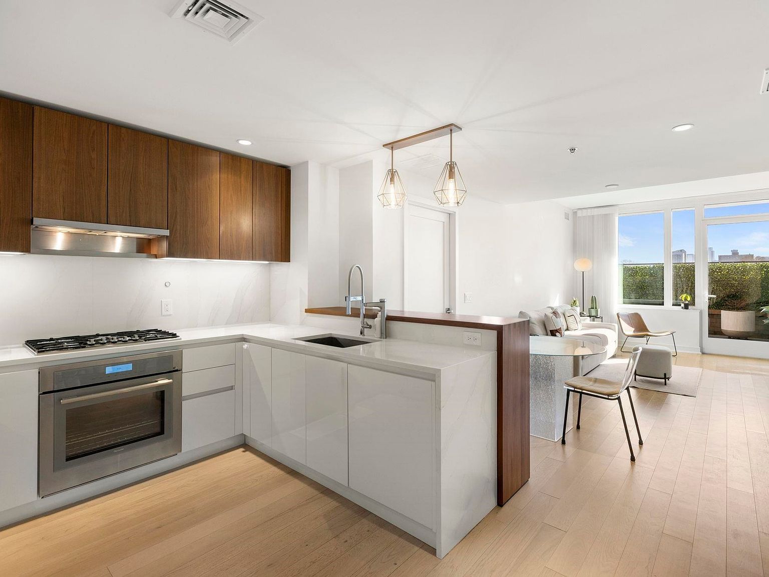 1000 Maxwell Ln #8A Hoboken, NJ 07030 - Thumbnail 3