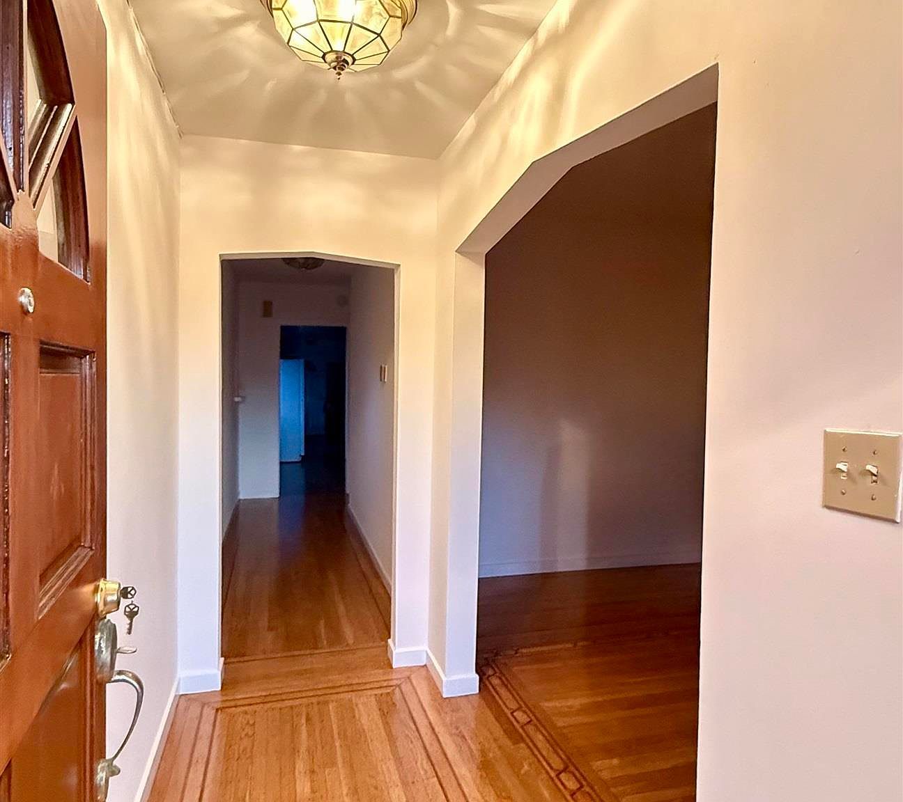 411 Vienna St San Francisco, CA 94112 - Thumbnail 3