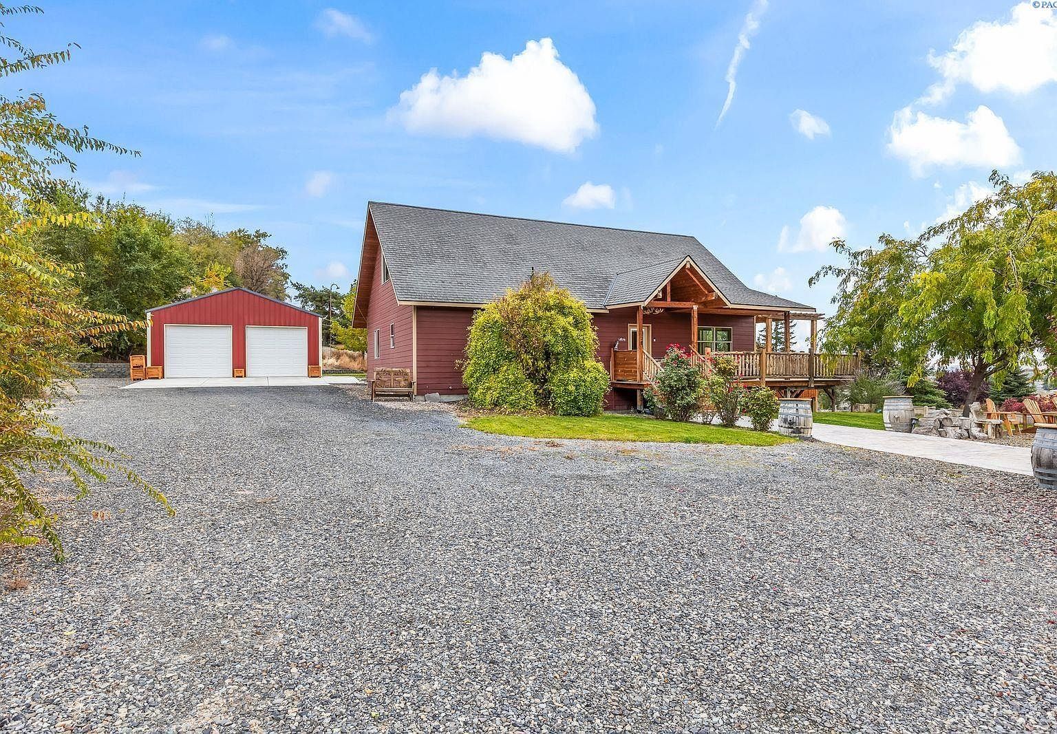 233 Tibbling Rd Selah, WA 98942 - Thumbnail 3