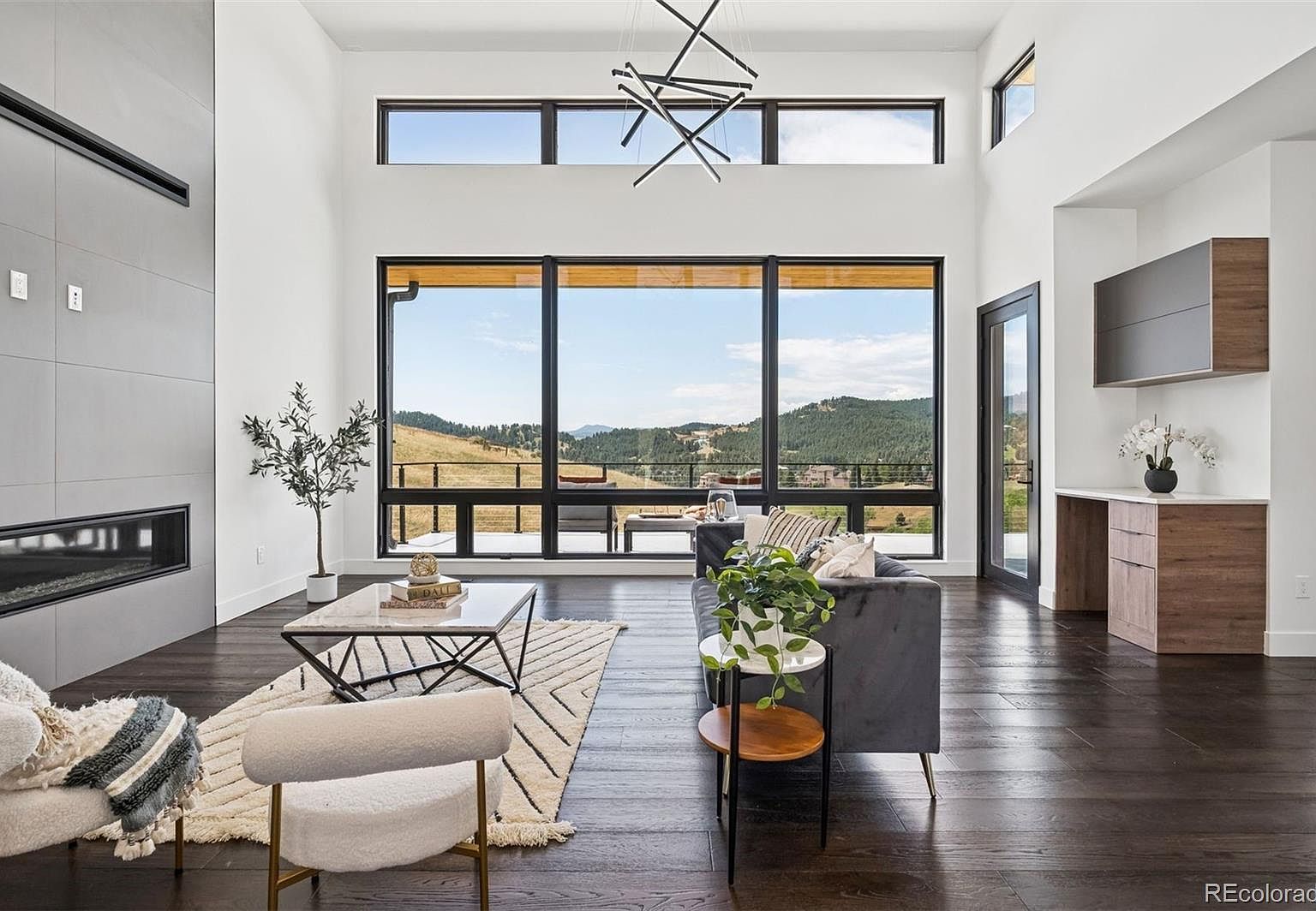 545 Strada Rossa Rd Golden, CO 80401 - Thumbnail 3