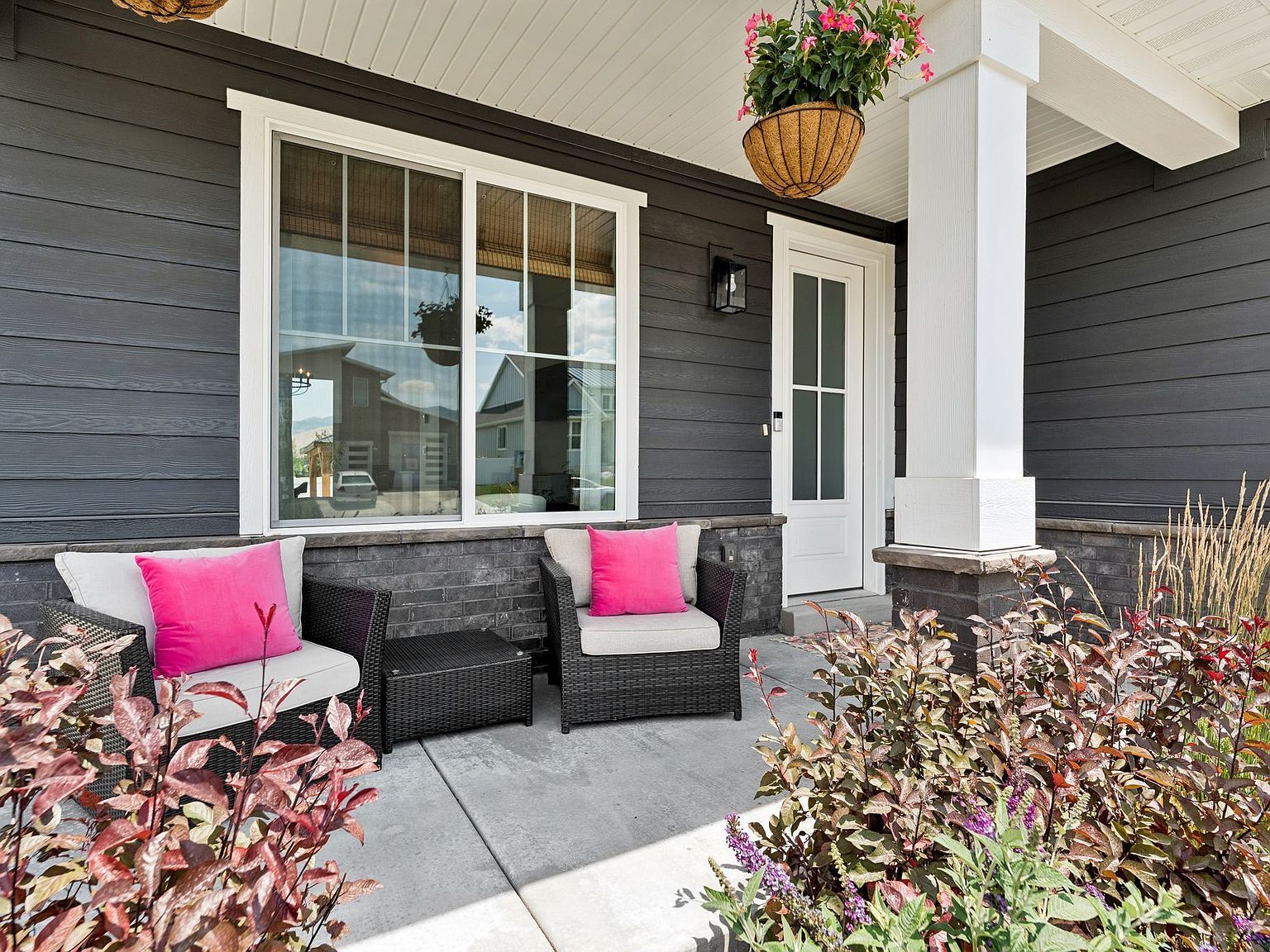 579 E Kings Lndg Tooele, UT 84074 - Thumbnail 3