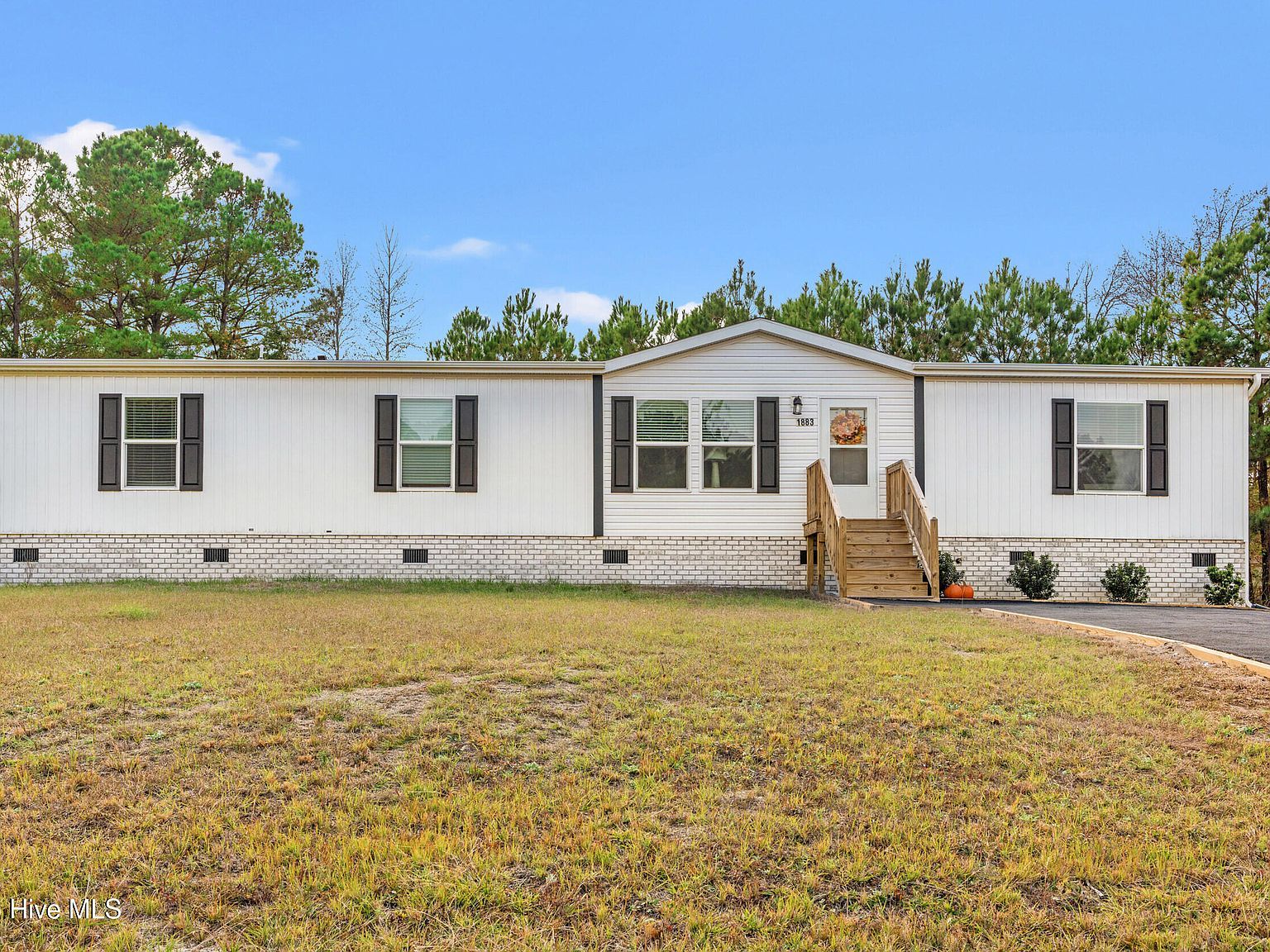 1883 Rolling Green Dr SW Supply, NC 28462 - Thumbnail 3