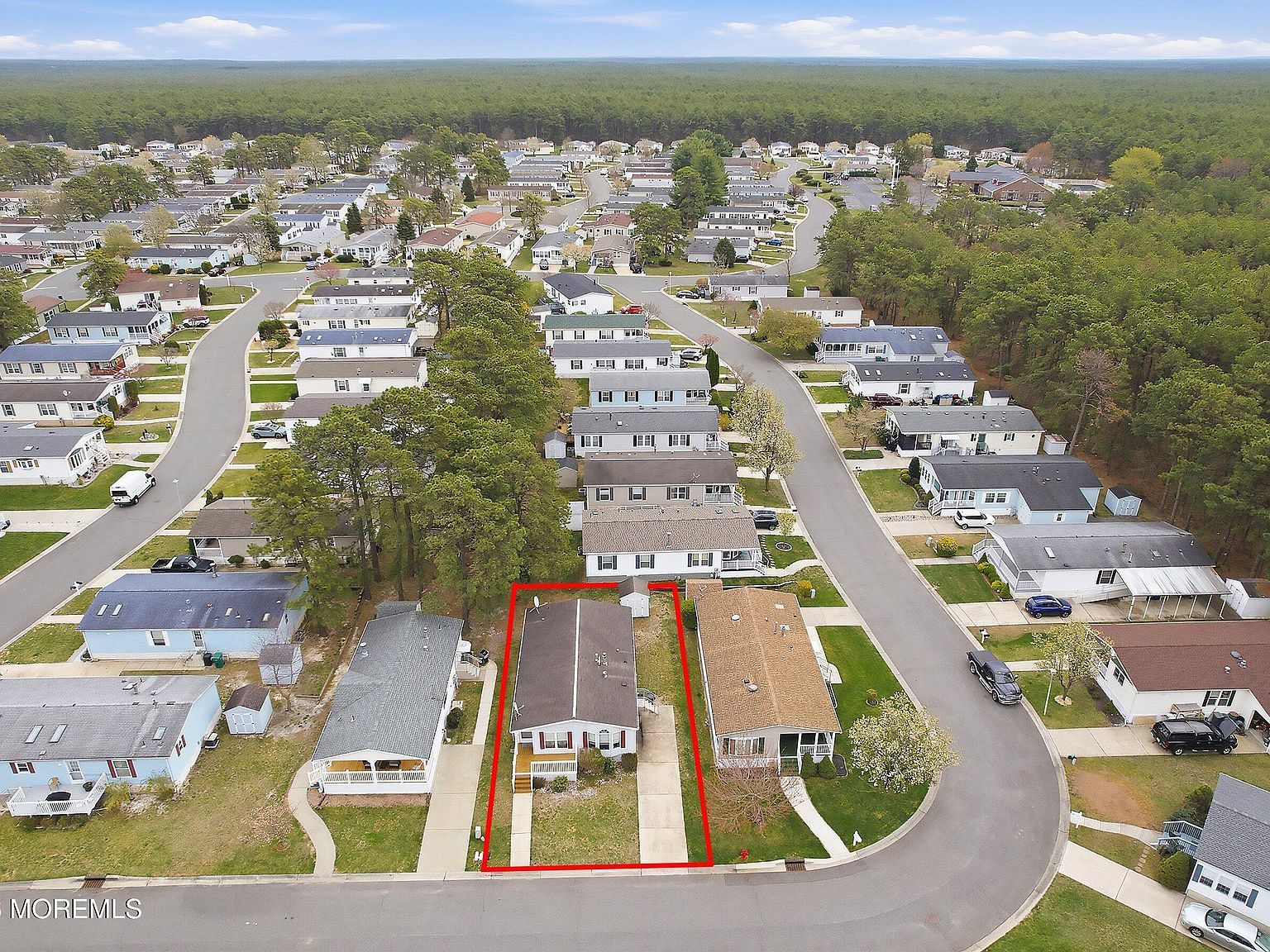 523 Momosa Dr Whiting, NJ 08759 - Thumbnail 3