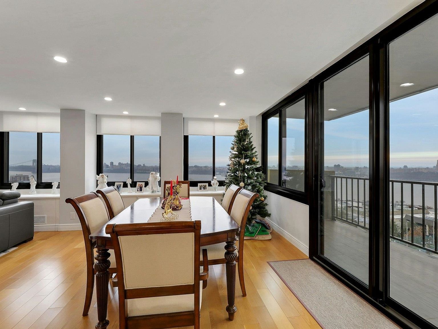 300 Winston Dr APT 910 Cliffside Park, NJ 07010 - Thumbnail 3