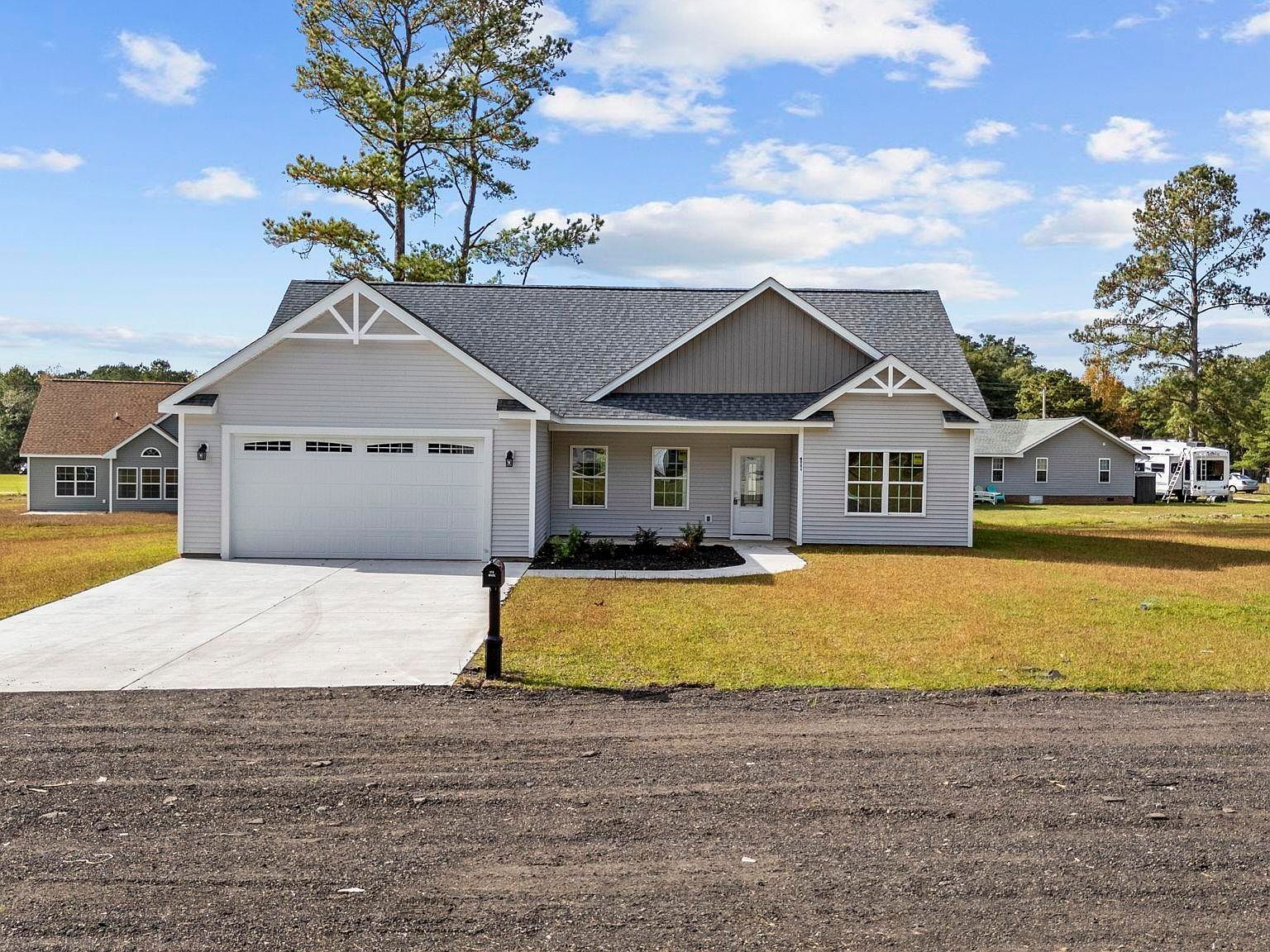 1904 Blue Bird Rd Loris, SC 29569 - Thumbnail 3