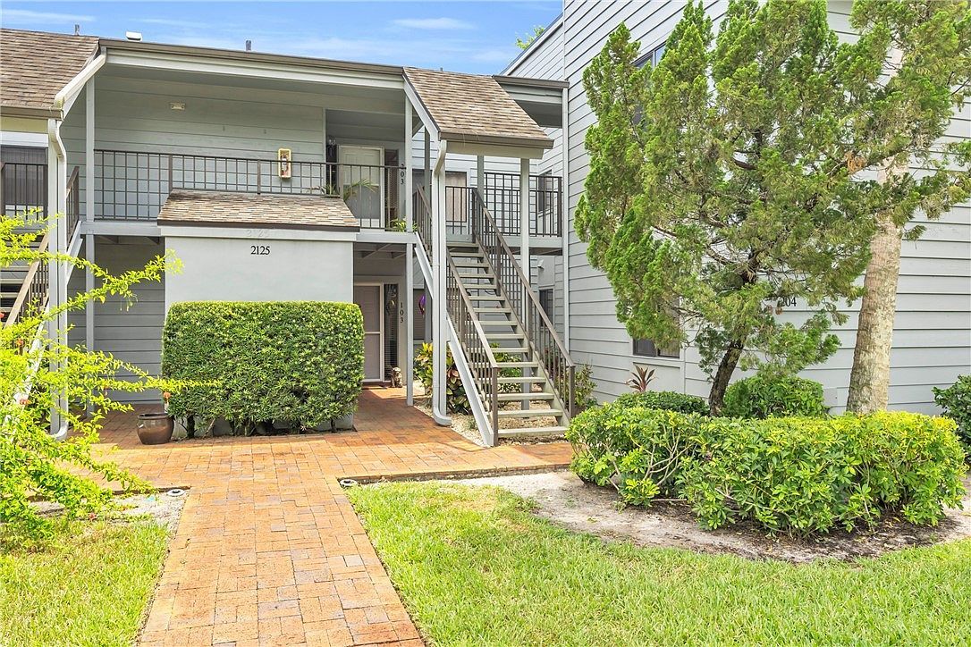 2125 Pine Creek Blvd APT 204 Vero Beach, FL 32966 - Thumbnail 3