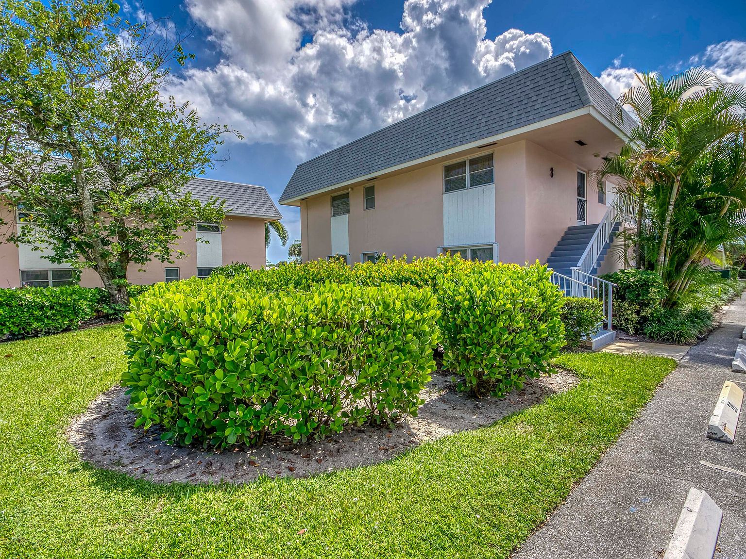 18081 SE Country Club Dr APT 326 Tequesta, FL 33469 - Thumbnail 3