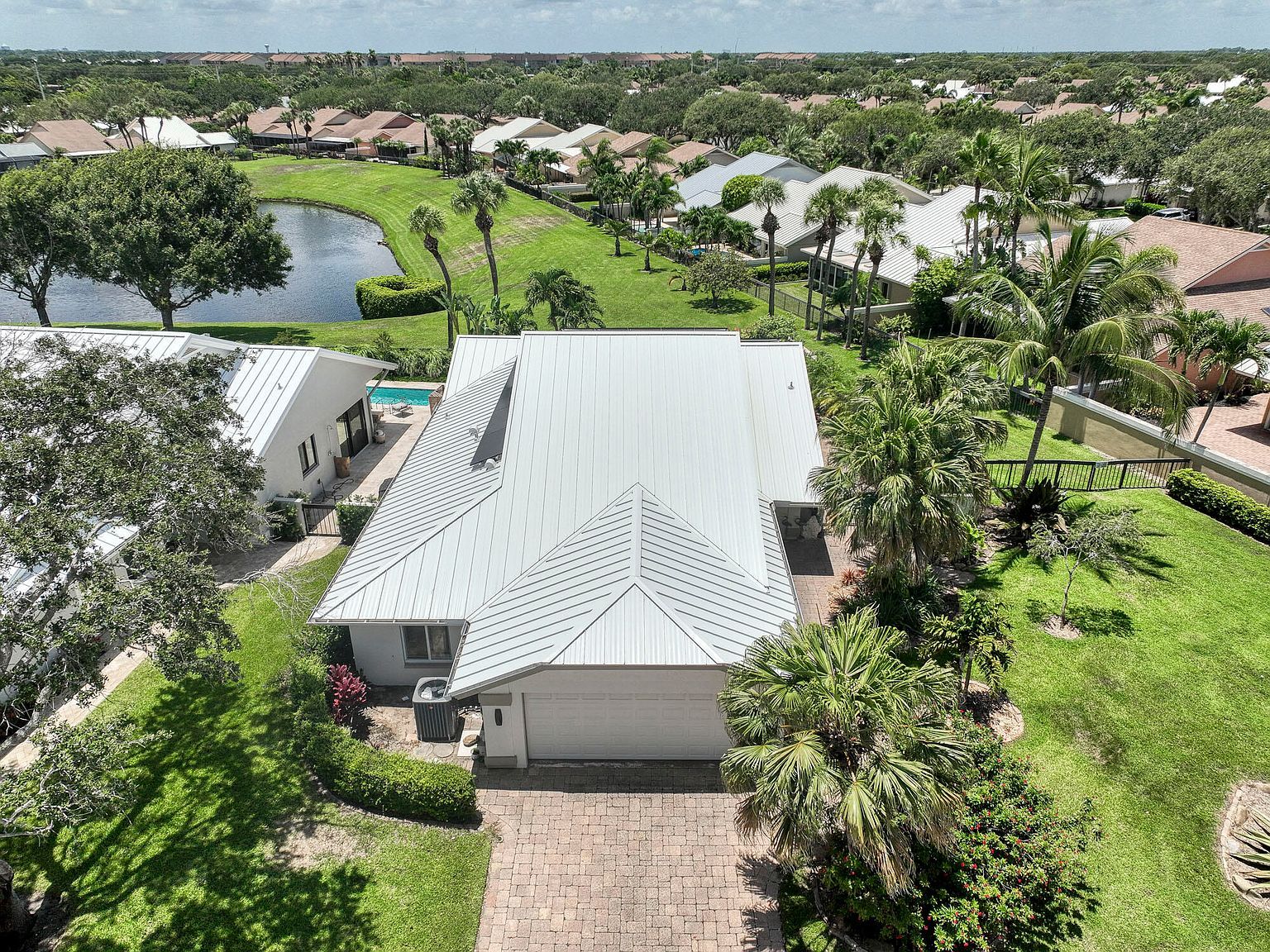 116 Dunes Edge Rd Jupiter, FL 33477 - Thumbnail 3