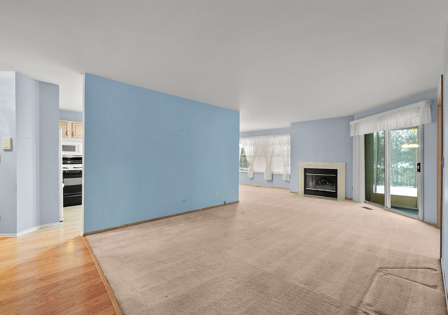 1010 Butternut Ln APT B Mount Prospect, IL 60056 - Thumbnail 3