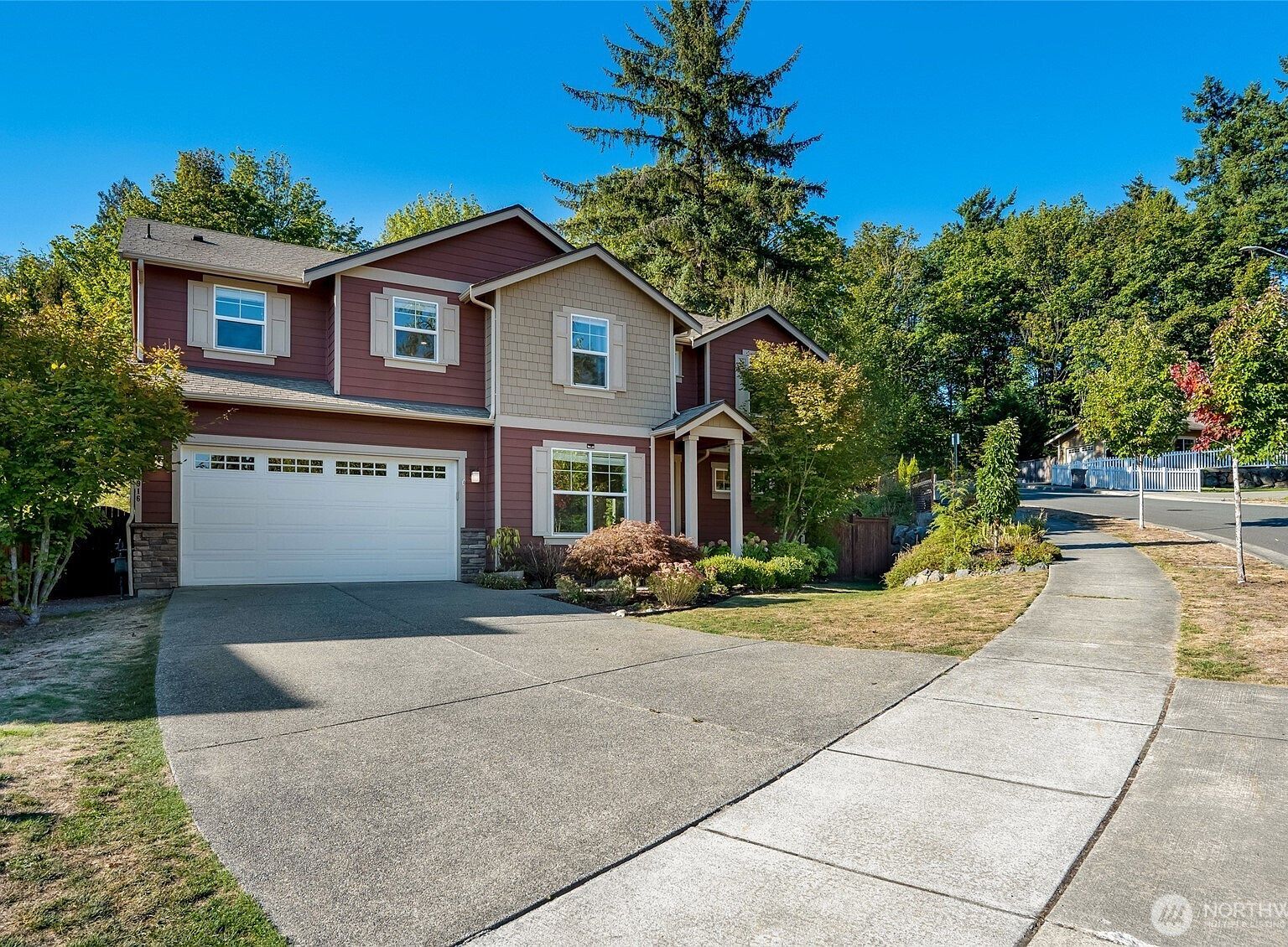 18916 10th Dr SE Bothell, WA 98012 - Thumbnail 3