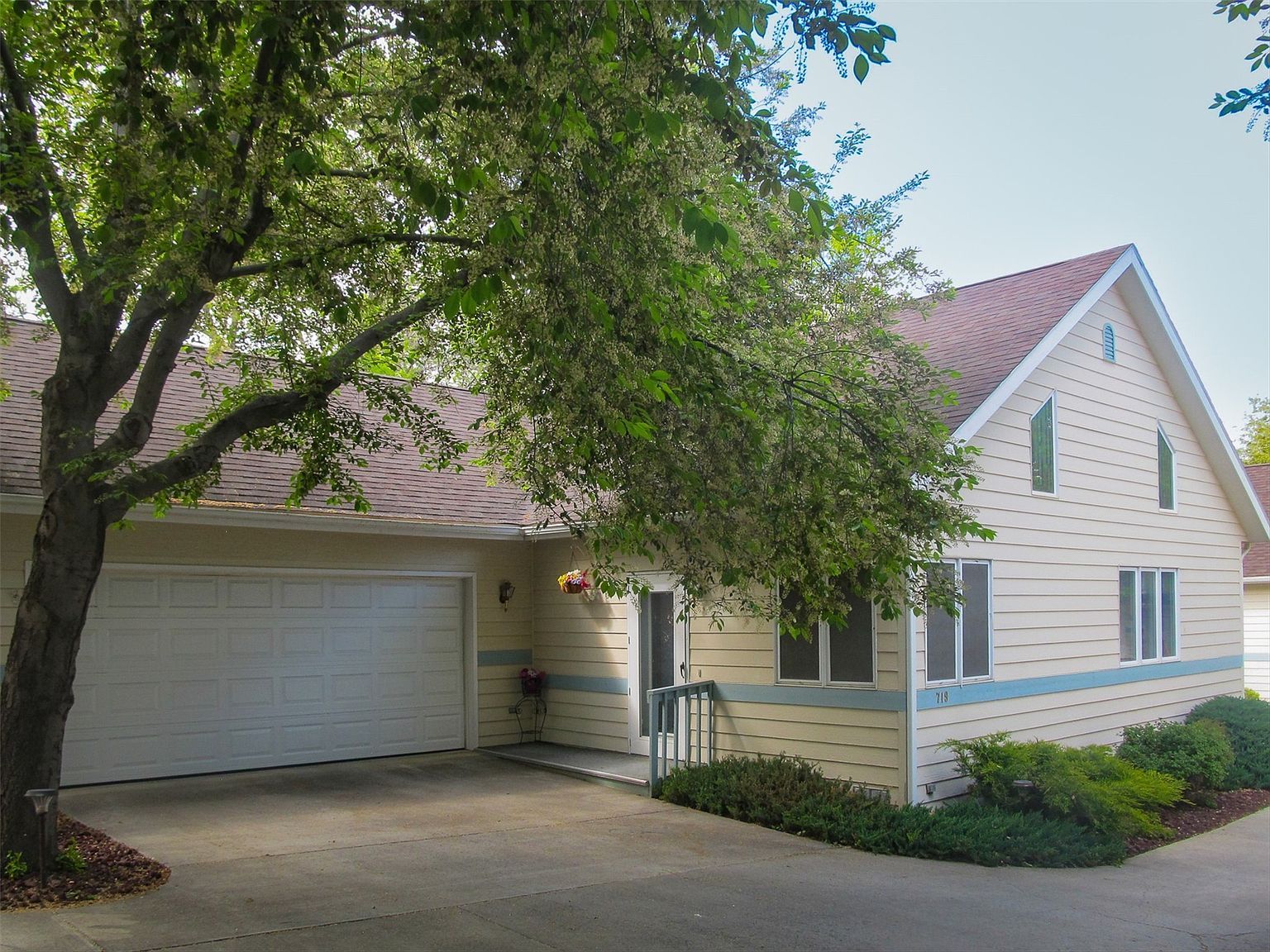 719 N Davis St Helena, MT 59601 - Thumbnail 3