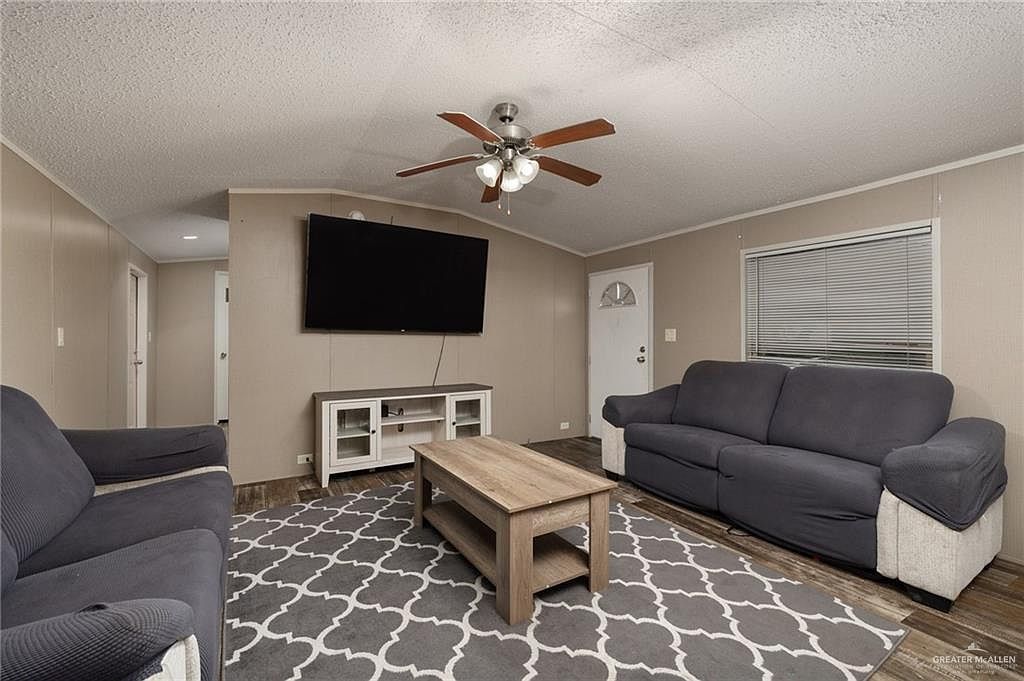 2901 Longhorn Dr Weslaco, TX 78596 - Thumbnail 3