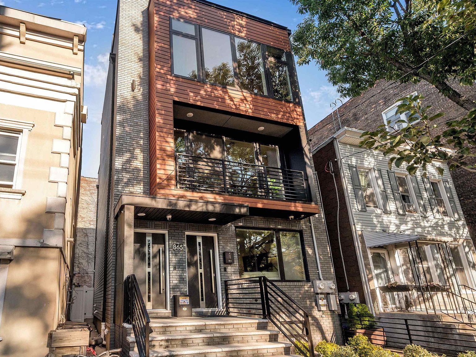 865 Summit Ave #1 Jersey City, NJ 07307 - Thumbnail 3