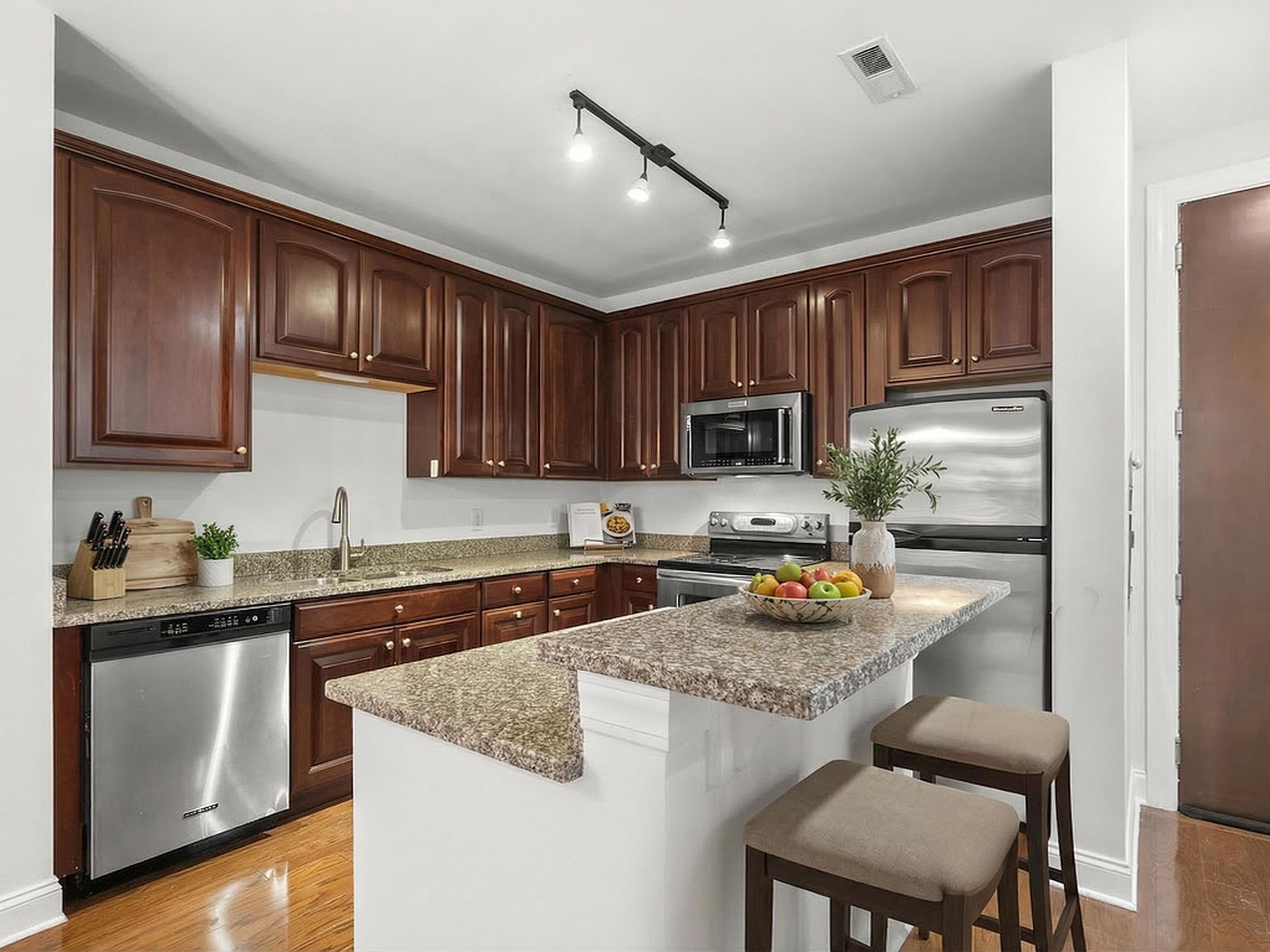 22 Avenue At Port Imperial APT 109 West New York, NJ 07093 - Thumbnail 3