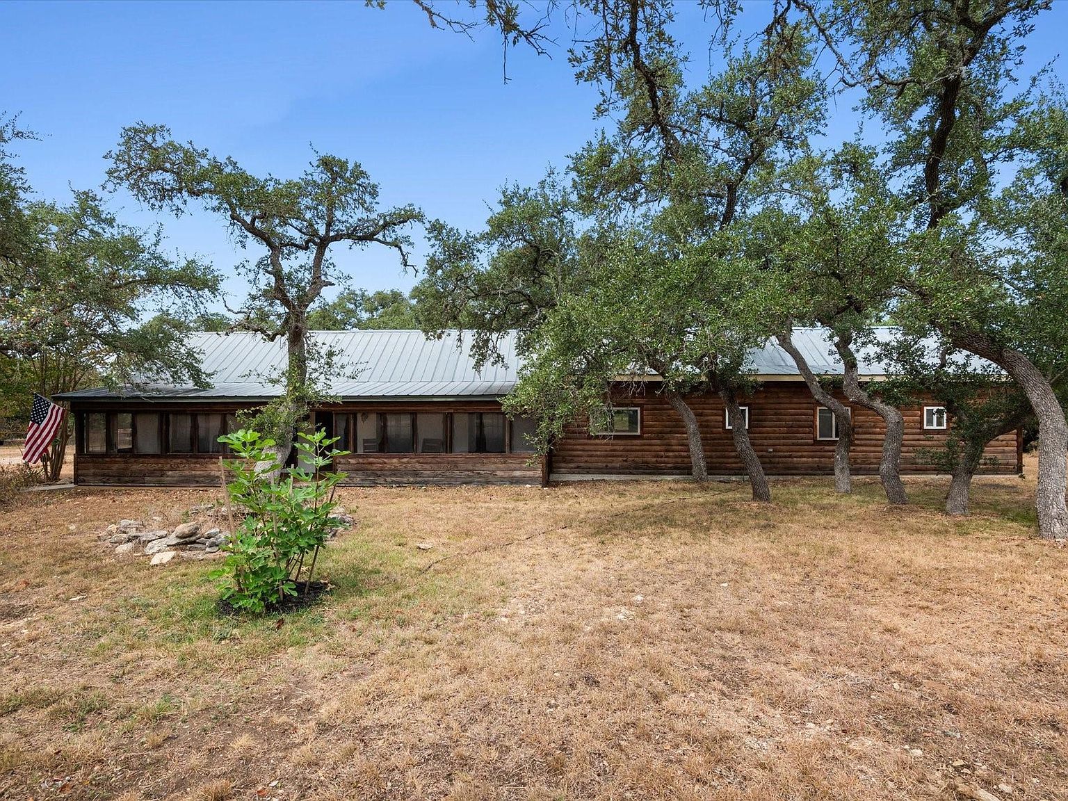 215 Go Away Rd Blanco, TX 78606 - Thumbnail 3