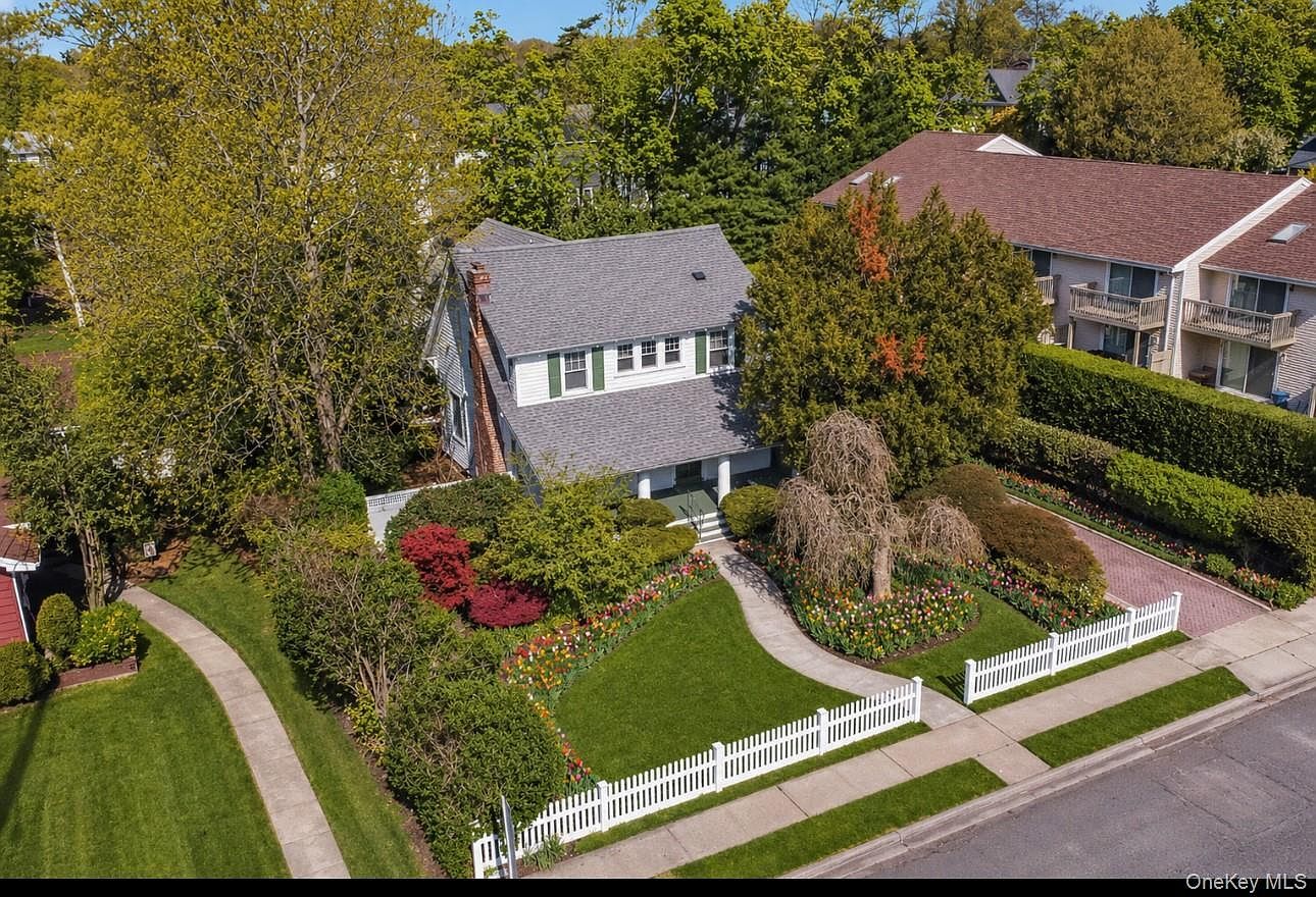 2348 Pershing Blvd Baldwin, NY 11510 - Thumbnail 3
