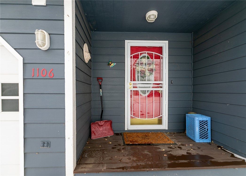 1106 White Ave S Red Lodge, MT 59068 - Thumbnail 3