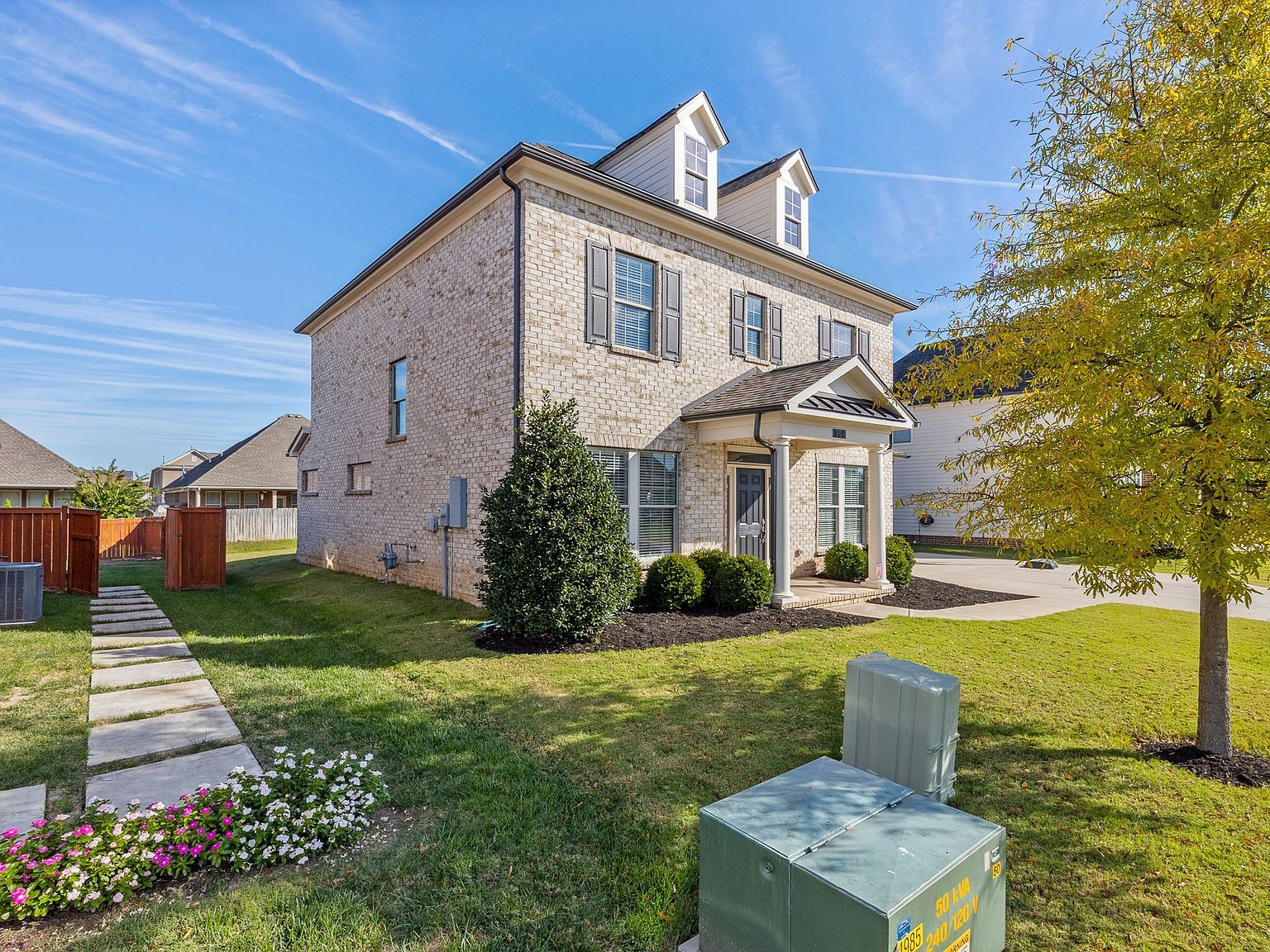 909 Sapphire Dr Murfreesboro, TN 37128 - Thumbnail 3