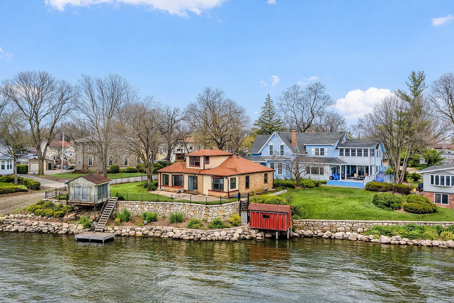 226 Clay St Ottawa, IL 61350 - Thumbnail 3