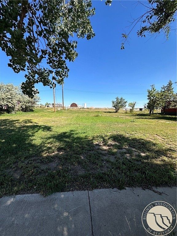 415 E Montana Ave Baker, MT 59313 - Thumbnail 3