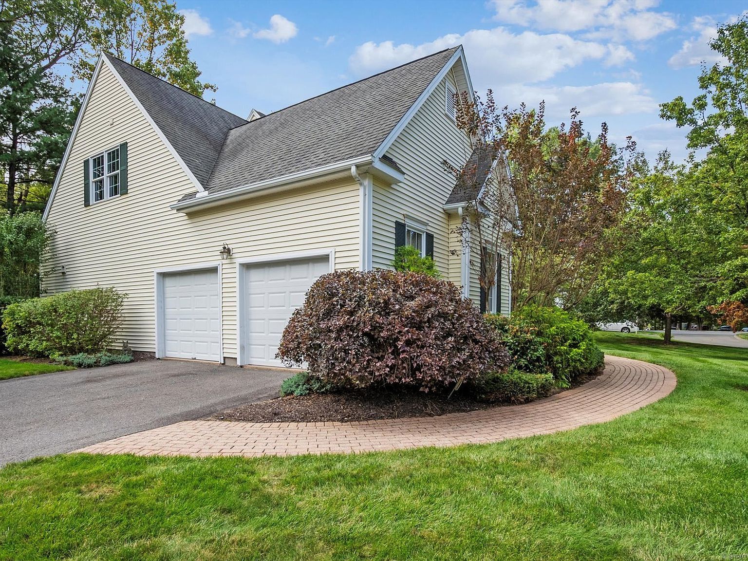 2 Muirfield Ln #2 Avon, CT 06001 - Thumbnail 3