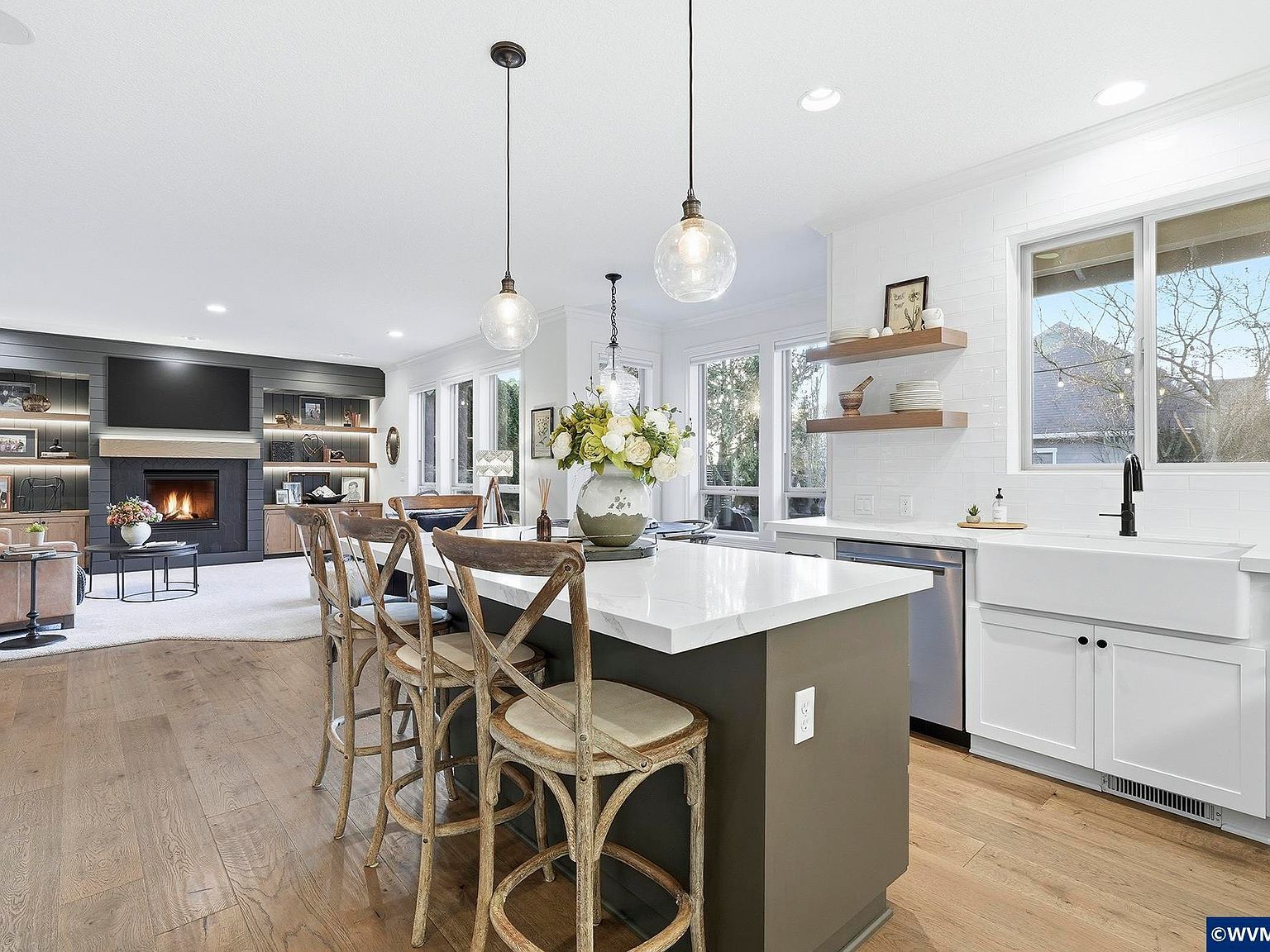 2863 Olympic St Woodburn, OR 97071 - Thumbnail 3