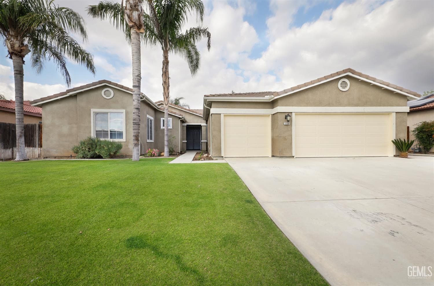 11504 Valley Forge Way Bakersfield, CA 93312 - Thumbnail 3