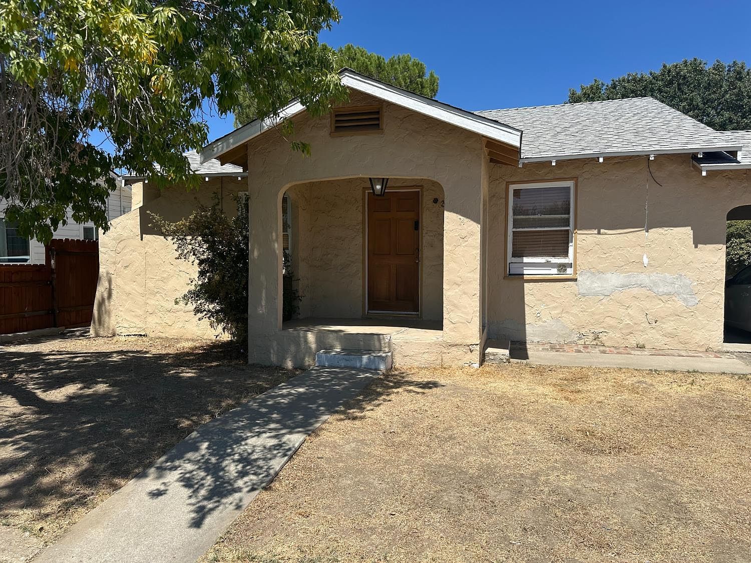 309 E San Joaquin St Avenal, CA 93204 - Thumbnail 3