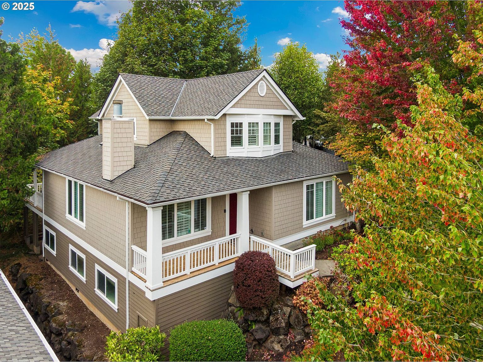 2541 NW Marsden Pl Portland, OR 97229 - Thumbnail 3