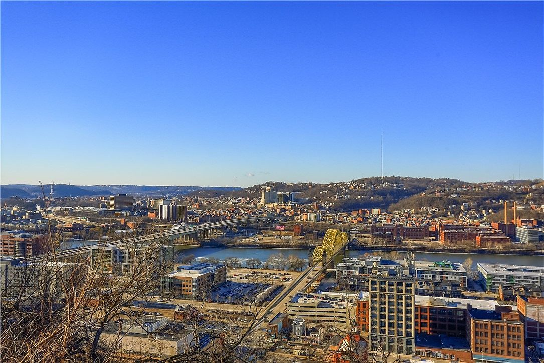 1848 Arcena St Pittsburgh, PA 15219 - Thumbnail 3