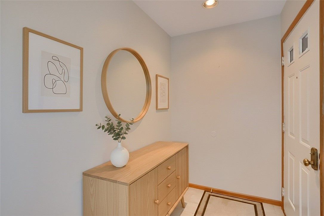 55 Ashford Dr Cranberry Township, PA 16066 - Thumbnail 3