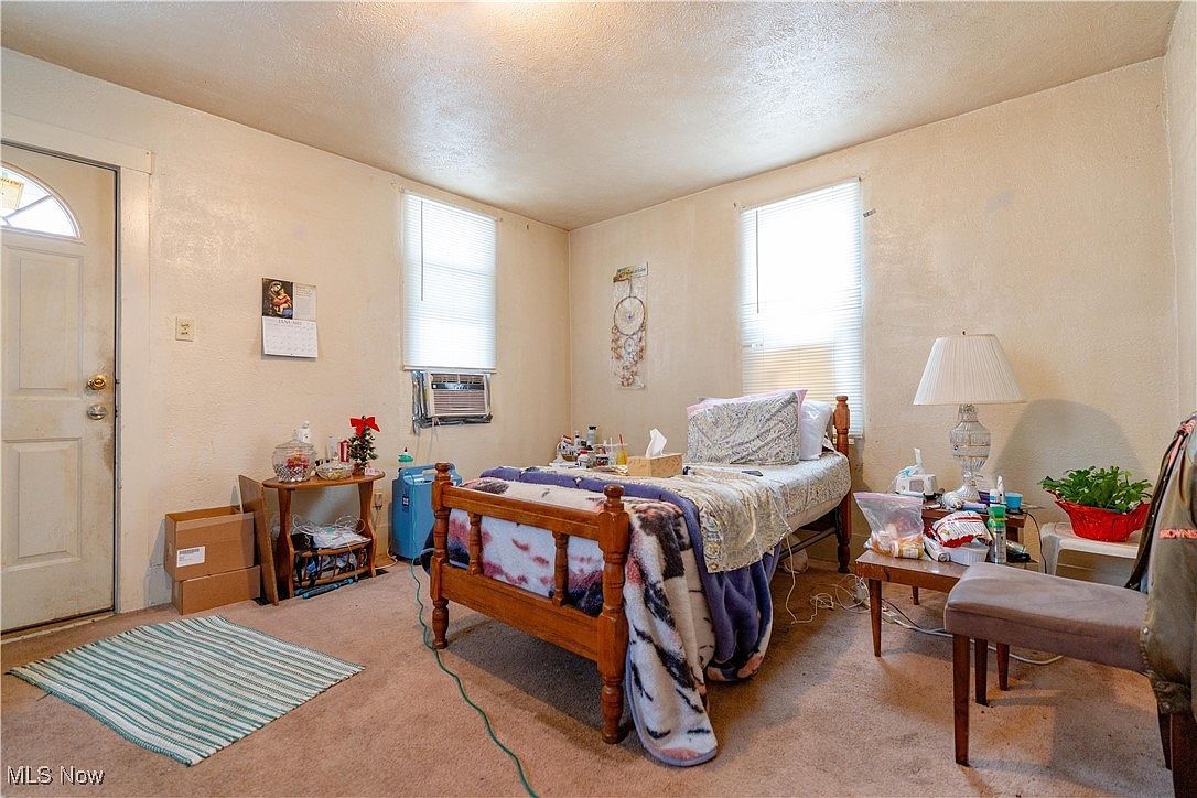 1316 4th St NE Canton, OH 44704 - Thumbnail 3