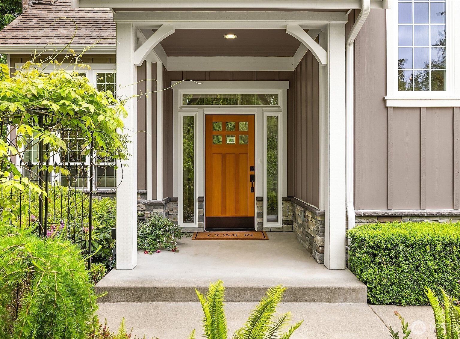 3029 Yankee Girl Cir NE Bainbridge Island, WA 98110 - Thumbnail 3