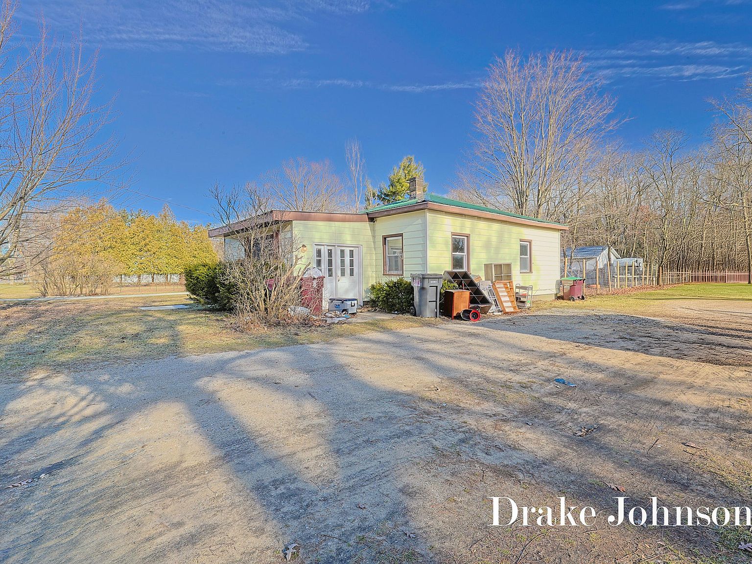 2474 Evanston Ave Muskegon, MI 49442 - Thumbnail 3