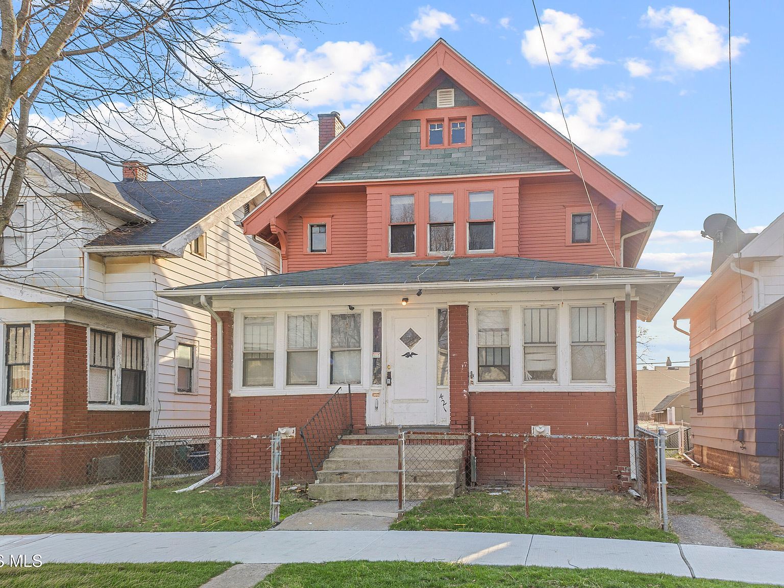 421 Cincinnati St Toledo, OH 43611 - Thumbnail 3