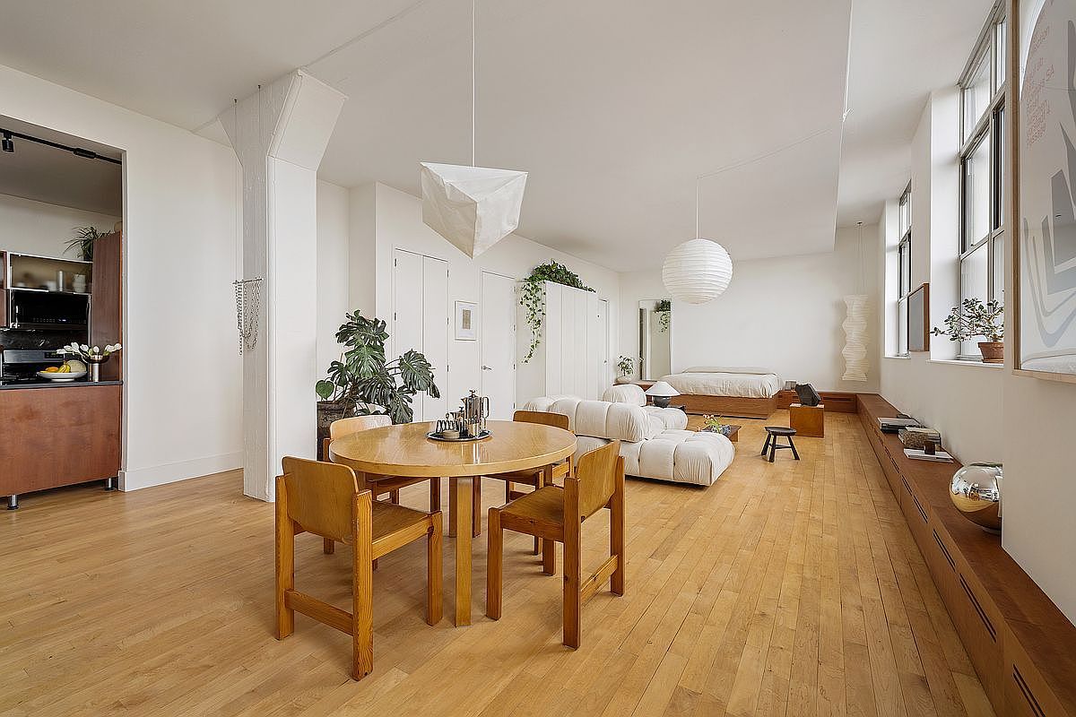 970 Kent Ave APT 512 Brooklyn, NY 11205 - Thumbnail 3