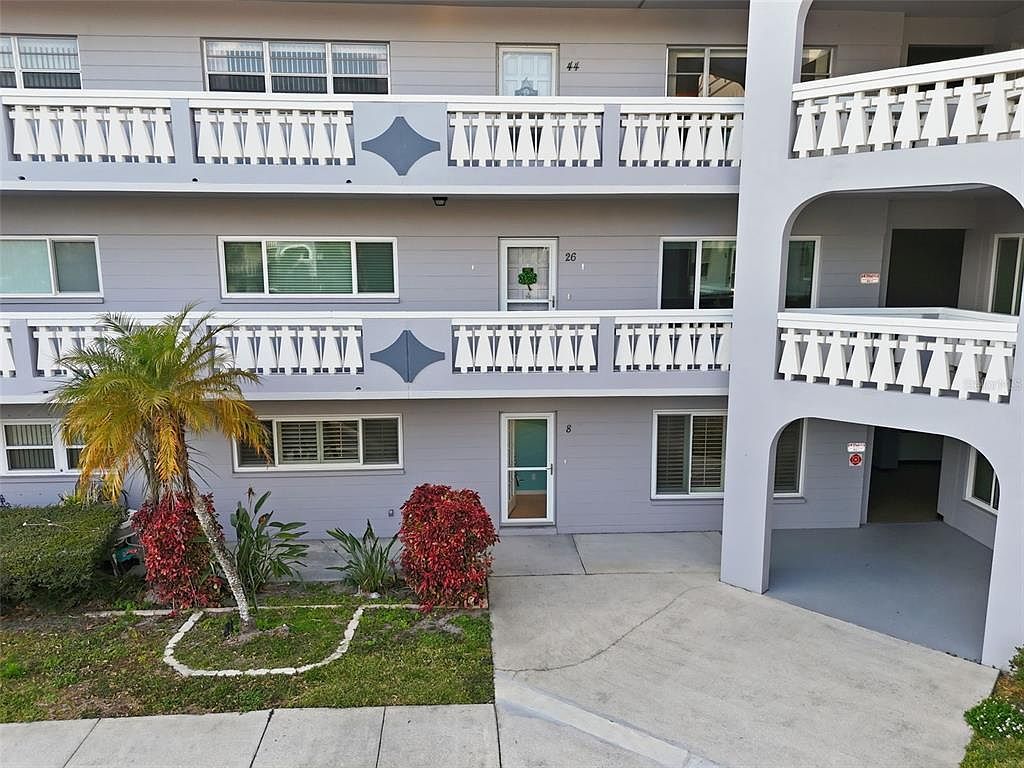 2294 Swedish Dr APT 8 Clearwater, FL 33763 - Thumbnail 3