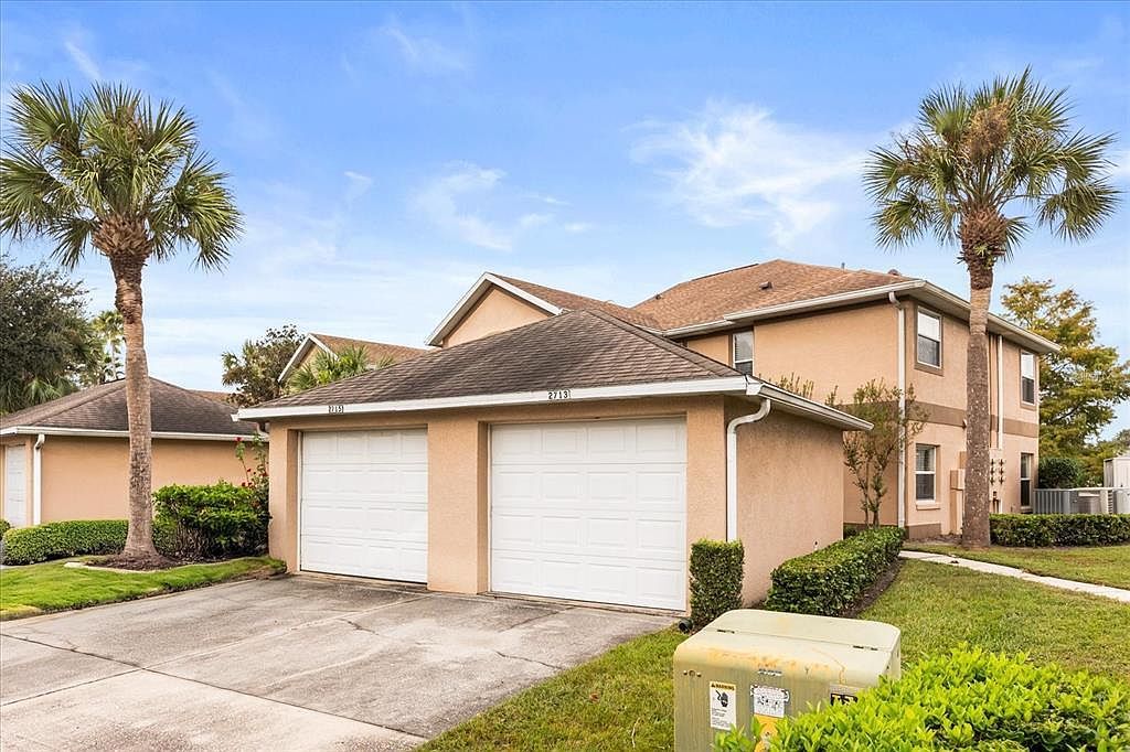2713 Emerald Lake Ct Kissimmee, FL 34744 - Thumbnail 3